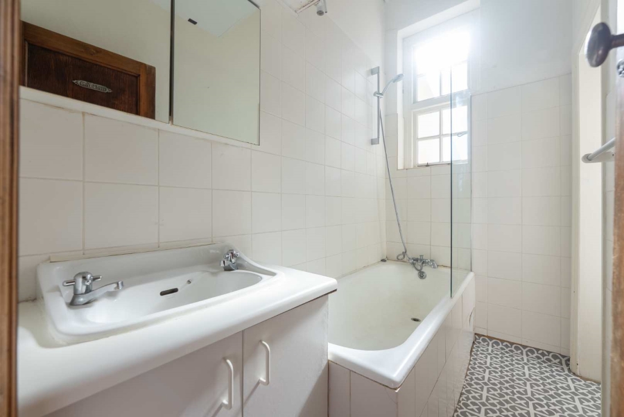 2 Bedroom Property for Sale in Cape Town City Centre Western Cape